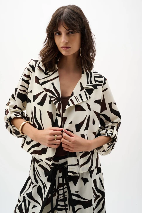 JOSEPH RIBKOFF Damenjacke beige mit dunklem Druck schwach