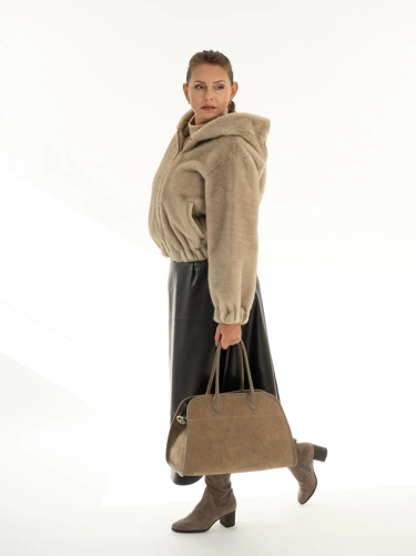 Luxuriöser Komfort und Eleganz für kalte Tage