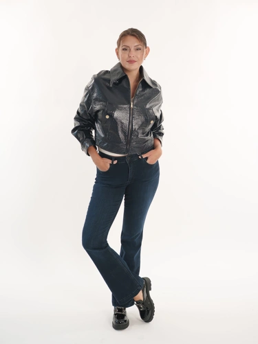 Urbane Eleganz mit einem Hauch von Rebellion