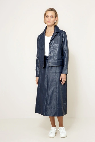 CATNOIR Damenjacke in Dunkelblau aus veganem Leder (4)