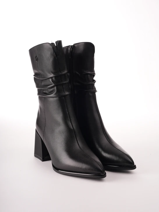 EPICA Damen-Stiefeletten aus schwarzem Leder