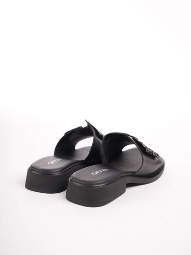 GRYXX Damen schwarze Hausschuhe mit verziertem Schaft (1)