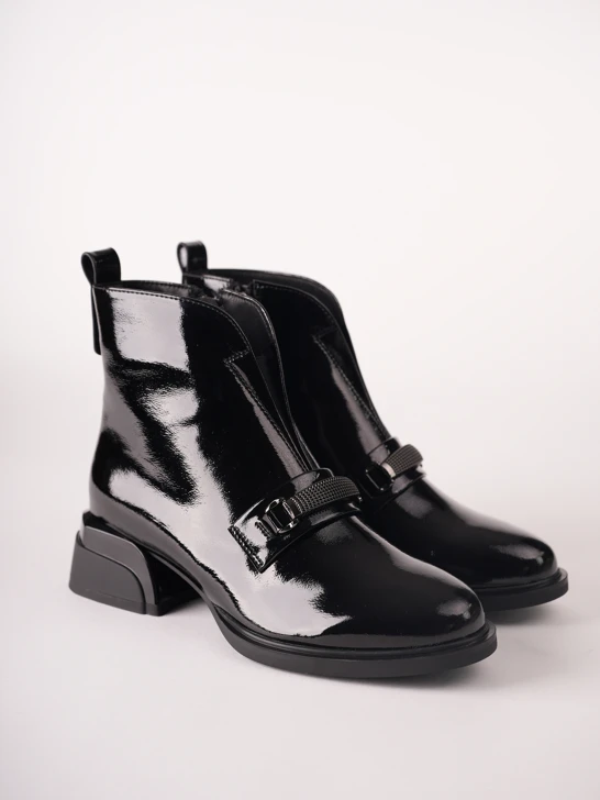 EPICA Damen-Stiefeletten aus schwarzem Lackleder