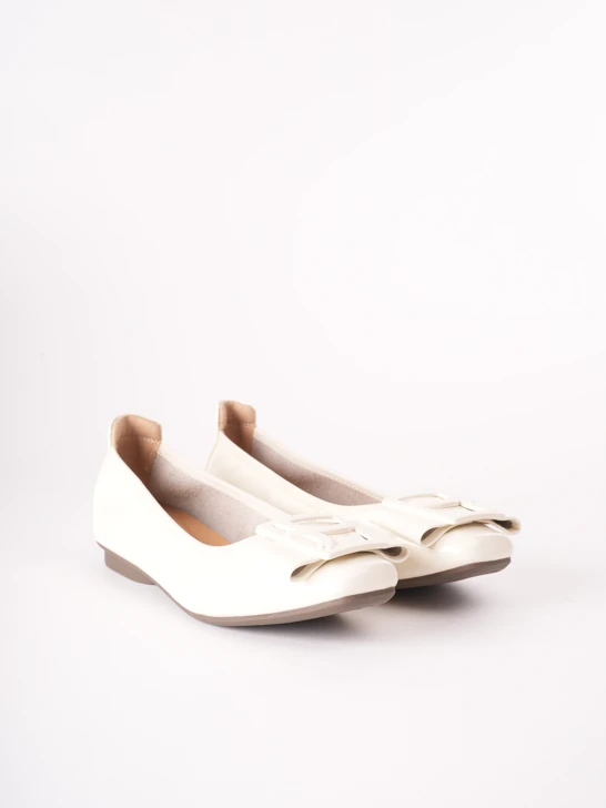 PASS Damen Ballerinas mit Schnalle beige
