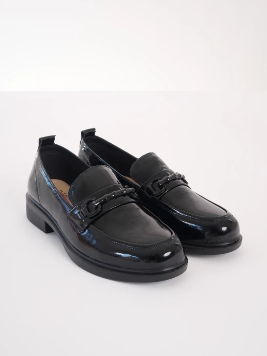 PASS Schwarze Damen-Slipper mit Zierschnalle